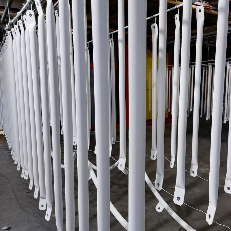 Revêtement en poudre de polyester époxyde de couleur blanche Ral9003/Ral9016 pour rampes d'escalier